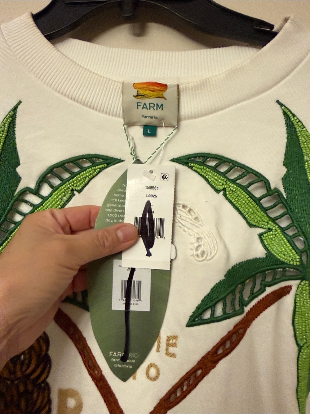 FARM Rio Coconut Trees Come to Rio Sweatshirt. - Picture 5 of 7